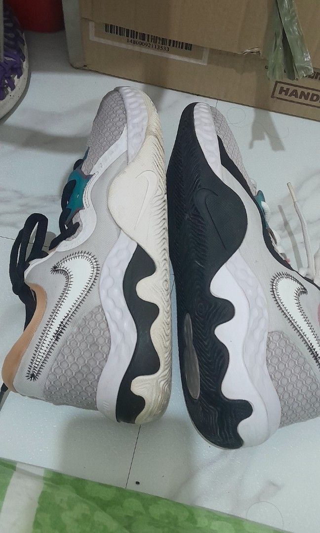 Nike nba spacejam bb 8.5 us men (Category: Sneakers) located in Manila. Submitted by dreamweaver25 (Listing ID 1469307435, Image 2). Description: orig nba spacejam edition nike elevate 2 8.5 us men pick up starbucks cyberpark 1/mrt cubao ship via lalamove or jrs price is fixed.