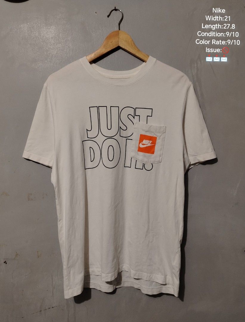 Nike Pocket tee (Category: Tshirts & Polo Shirts ) located in Bocaue. Submitted by adrianberi35876 (Listing ID 1469247086, Image 2). Description: Nike Width:21 Length:27.8 Condition:9/10 Color Rate:9/10 Issue:🚫 📩📩📩.