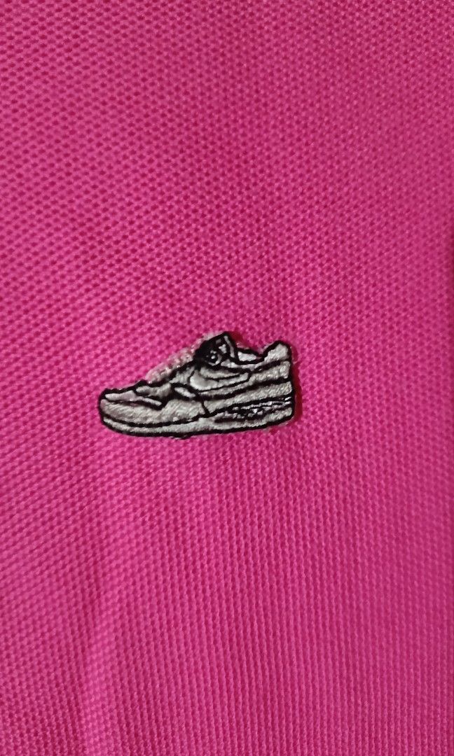 Nike Polo Shirt (Category: Tshirts & Polo Shirts ) located in Veruela. Submitted by zachysthrift05 (Listing ID 1469298106, Image 2). Description: Dimes: 21 x 27.5 Excellent Condition No Issues CR: 9.8/10.