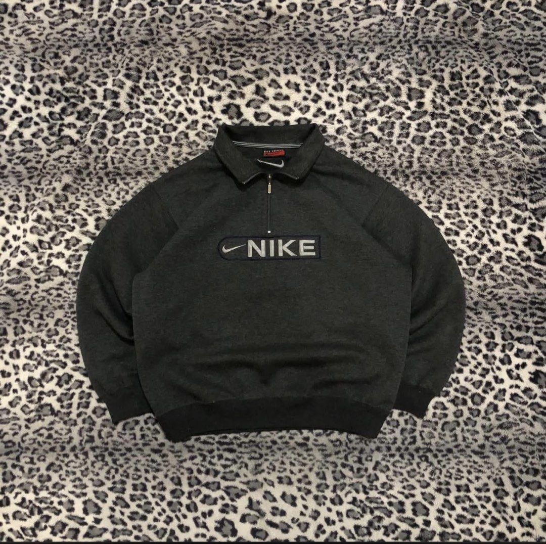 Nike Qzip embroidered logo (Category: Activewear) located in Las Pinas. Submitted by ice87201 (Listing ID 1469232188, Image 1). Description: NIKE QZIP (EMBROIDERED DESIGN) Dimes: 23.5x26 (boxy fit) Color rate: 9.5/10.