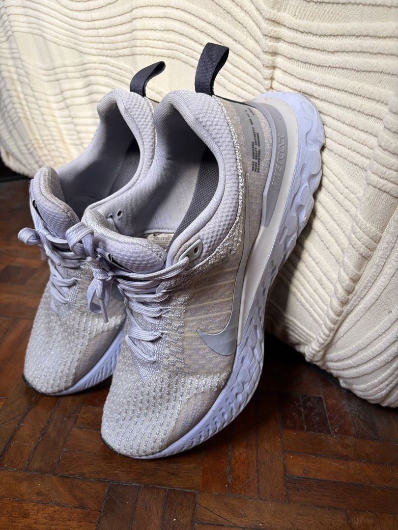 Nike react (Category: Sneakers) located in San Juan City. Submitted by universalelite (Listing ID 1469242663, Image 1). Description: Nike react Rfs decluttering .