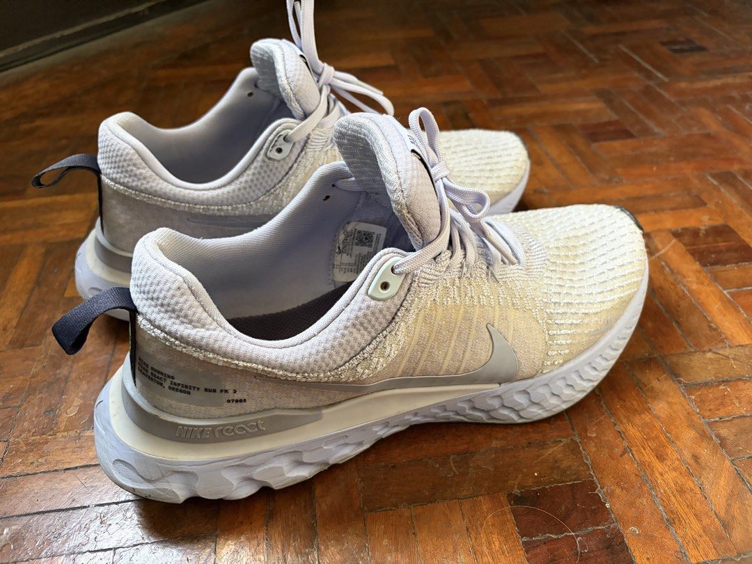 Nike react (Category: Sneakers) located in San Juan City. Submitted by universalelite (Listing ID 1469242663, Image 3). Description: Nike react Rfs decluttering .