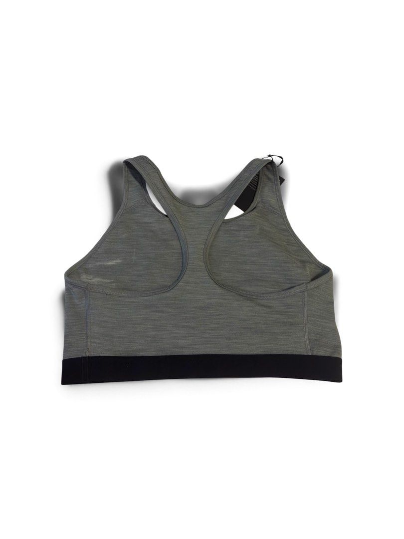Nike sportsbra (Category: Activewear) located in Cavite. Submitted by allysanicole__ (Listing ID 1469245969, Image 2). Description: no pads.