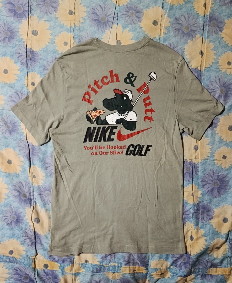 Nike T-shirt (Category: Tshirts & Polo Shirts ) located in Veruela. Submitted by zachysthrift05 (Listing ID 1469299692, Image 2). Description: Dimes: 20.5 x 28 Excellent Condition No Issues CR: 9.8/10.