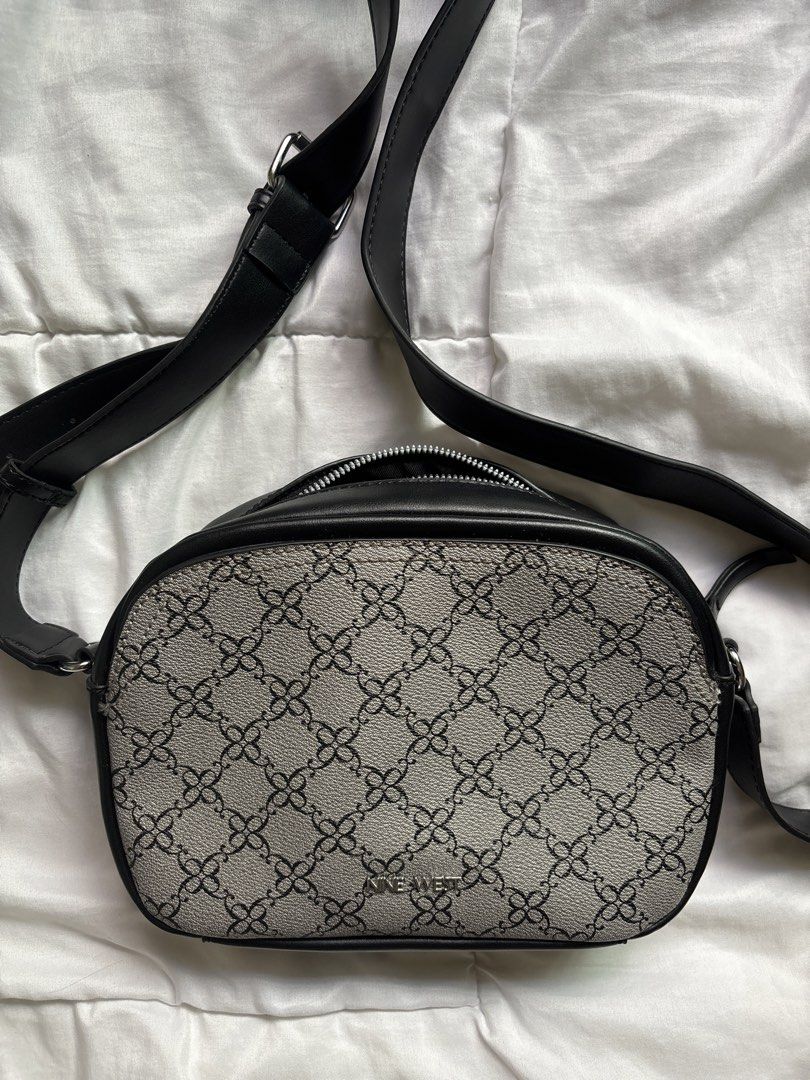 Nine West Black/Grey Monogram Crossbody Bag (Category: Cross-body Bags) located in Marikina City. Submitted by uscelebratinglife (Listing ID 1469200649, Image 1). Description: .