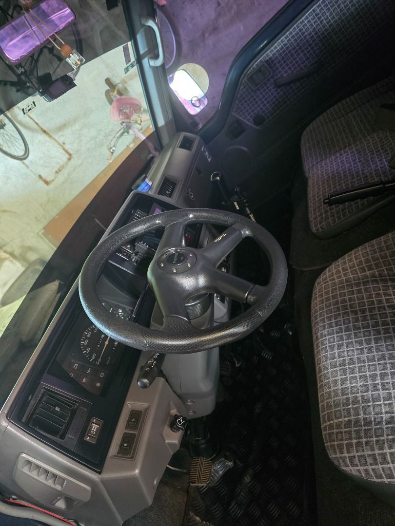 Nissan NV200 1.6 (M) (Category: Used Cars) located in Caloocan City. Submitted by kuyagian (Listing ID 1469209144, Image 2). Description: NISSAN URVAN ESCAPADE 2011 POWER WINDOW KEYLESS CENTRAL LOCK DASH CAM ANDRIOD HEAD UNIT READY FOR LONG DRIVE COMPLETE PAPERS NEW REGISTERED.