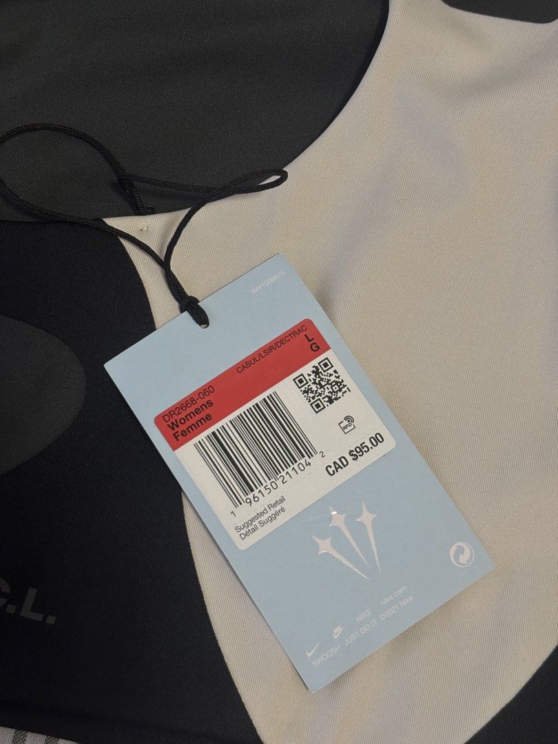 Nocta Nike Sportsbra (Category: Activewear) located in Cavite. Submitted by allysanicole__ (Listing ID 1469245059, Image 3). Description: no pads wanna keep but not my size .