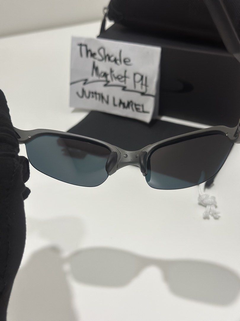 Oakley Romeo 2.0 X-Metal (Category: Sunglasses & Eyewear) located in San Pablo. Submitted by justinlaurel (Listing ID 1469165287, Image 3). Description: Frame: Gunmetal Aluminum Metal Frame Lens: Ruby Red Polarized Lens Material: Polycarbonate Condition: Brand New Complete Set Inclusions: Box, Hard Case, Soft Pouch, Microfiber Cloth, and Inserts Location: Lipa City, Batangas / San Pablo City, Laguna Meetup and Pickup Available Nationwide Shipping