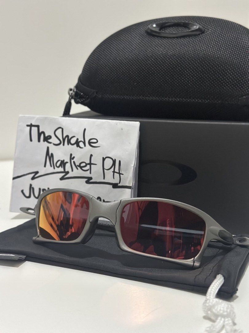 Oakley X-Metal X-Squared | Gunmetal Frame | Ruby Red Polarized Lens (Category: Sunglasses & Eyewear) located in San Pablo. Submitted by justinlaurel (Listing ID 1469164885, Image 1). Description: Frame: Gunmetal Aluminum Metal Frame Lens: Ruby Red Polarized Lens Material: Polycarbonate Condition: Brand New Complete Set Inclusions: Box, Hard Case, Soft Pouch, Microfiber Cloth, and Inserts Location: Lipa City, Batangas / San Pablo City, Laguna Meet