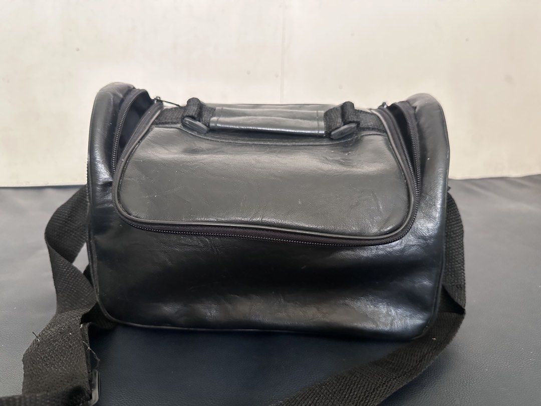 OB Bag with med supplies (Category: Medical Supplies & Tools) located in Marikina City. Submitted by rivervy (Listing ID 1469191961, Image 1). Description: Ob bag only-200 Ob bag with med supplies for bag technique-350 Inclusions: •2 kelly straight •mayo scissors •ammonium •benedict’s solution •apron •dish soap with soap •disposable clamp •2 test tubes •alcohol lamp •2 small containers of cotton balls •head cap •plastic cover •measuring cup •drop