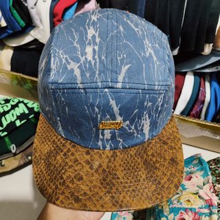 (Category: ) located in . Submitted by bacobece (Listing ID 1469183984, Image 1). Description: .