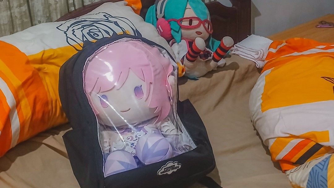 Official Cyrene Plush w/Bag (Category: Plushies & Soft Toys) located in Paranaque City. Submitted by ivantheseller100 (Listing ID 1469358936, Image 1). Description: She's brand new! I bought her impulsively during an event LOL > Shipping handled by buyer > Can do meetups at around SM Dasma or Waltermart Dasma.