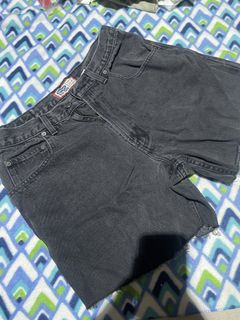 (Category: ) located in . Submitted by sapsari (Listing ID 1469302751, Image 1). Description: .