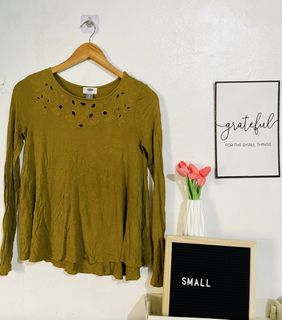(Category: ) located in . Submitted by lovemyclothes21 (Listing ID 1469273597, Image 1). Description: .