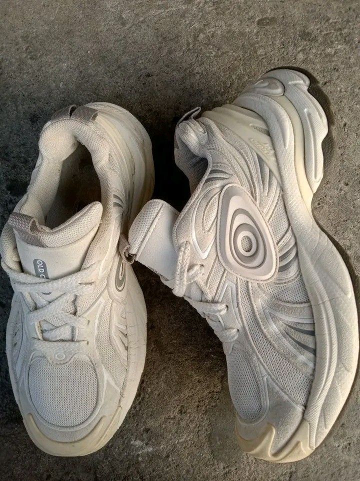 Old order Turbo GT Chunky sneakers (Category: Sneakers) located in Koronadal. Submitted by joeannmahi28609 (Listing ID 1469168240, Image 3). Description: old order Turbo GT chunky sneakers made in Japan size eur 44 for men only coded in excellent condition ukay source wow solid nito ganda nito sino bet nito paunahan mga boss mine nyo na.