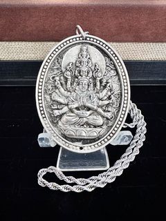 (Category: ) located in . Submitted by amidalajewelryandartifacts (Listing ID 1469222150, Image 1). Description: .