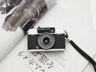 (Category: ) located in . Submitted by cameraassembly (Listing ID 1469338314, Image 1). Description: .