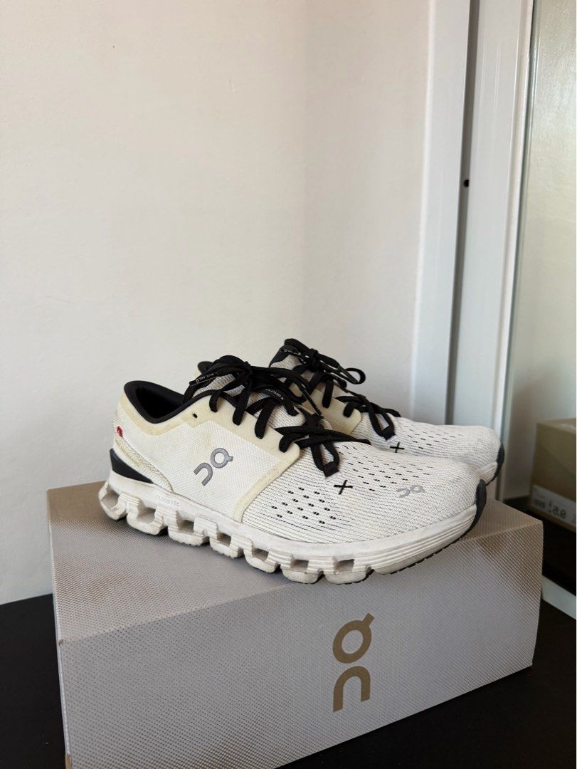 On Cloud X4 (Category: Dress Shoes) located in Muntinlupa City. Submitted by itsyaboiii (Listing ID 1468281183, Image 1). Description: On Cloud X4 Size 8m (9.5w) Complete with box Used but in vgood condition (needs clean only) ₱4590 rfs: decluttering stuff.