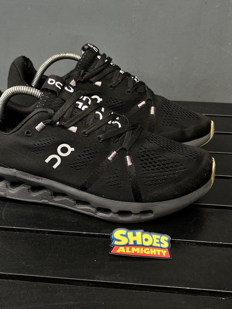 On Cloudsurfer (Category: Sneakers) located in Manila. Submitted by greyhoundzzz666 (Listing ID 1469375666, Image 2). Description: SIZE 10 MENS AVAILABLE USED IN EXCELLENT CONDITION Issue on 3rd pic LEGIT X ORIGINAL PAIR ONLY | NO BOX DM TO PURCHASE 📩.