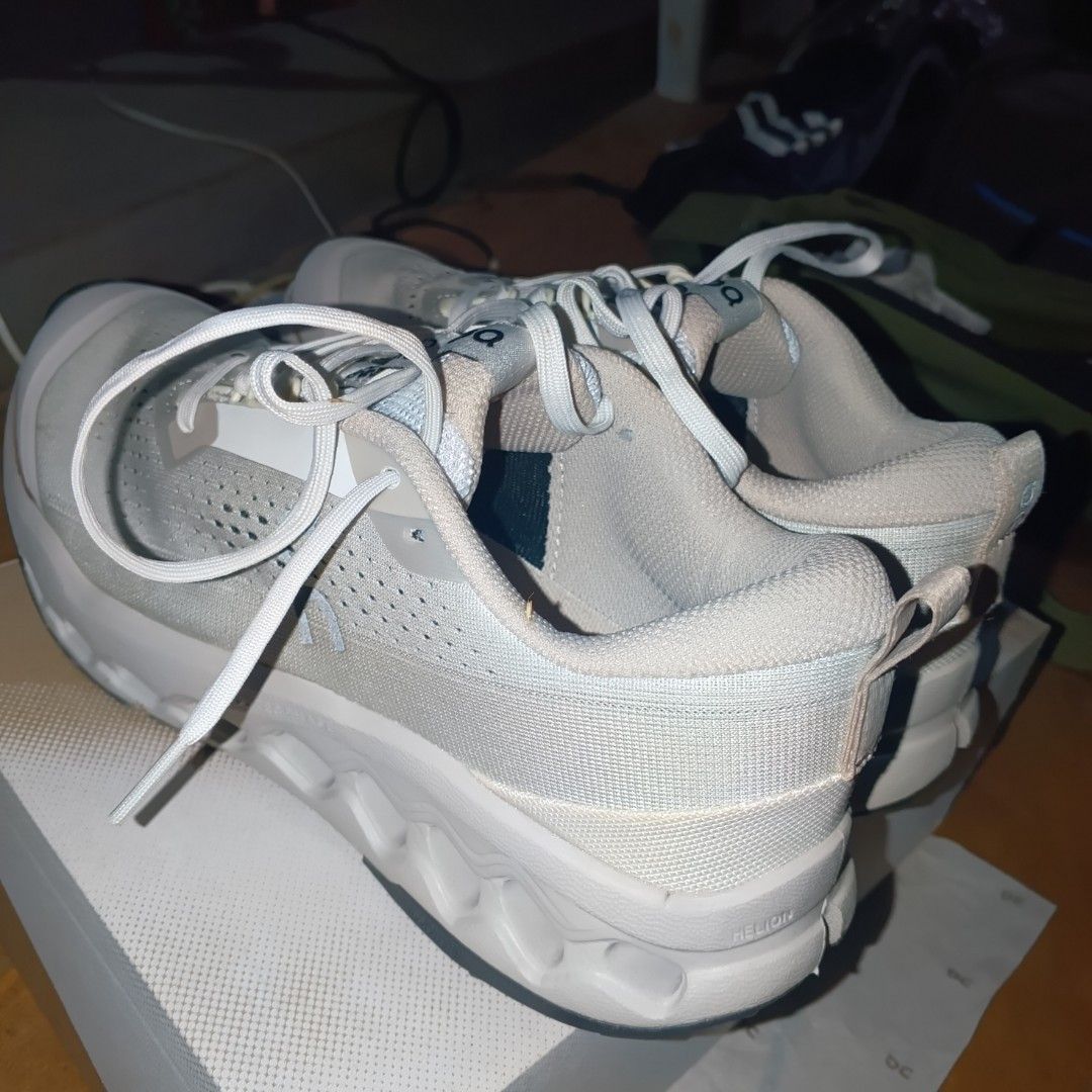 On Cloudsurfer 2 Trail US 7 EURO 40 (Category: Sneakers) located in Naga. Submitted by izaiah.criz (Listing ID 1469200339, Image 3). Description: used 3 times.