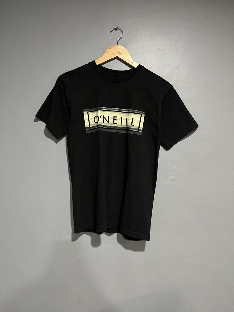 O'Neill Black Classic Tee Size S (Category: Tshirts & Polo Shirts ) located in Maasin. Submitted by niconii090 (Listing ID 1469170841, Image 1). Description: - Brand: O'Neill - Color: Classic Black - Material: 100% Cotton - Design: Rectangular box logo print in muted neutral tones - Details: Crew neck, short sleeves - Condition: Clean, no stains, no holes 📏 17 x 25 (inches).