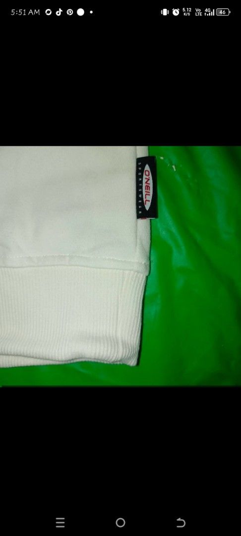 O'Neill crew neck sweat shirt (Category: Coats, Jackets and Outerwear) located in Mandaue City. Submitted by oceacasini96558 (Listing ID 1469230821, Image 3). Description: O'NEILL delaware recycled sweatshirt M on tag 22.5w/27.5L as new condition color:ivory/white dm.