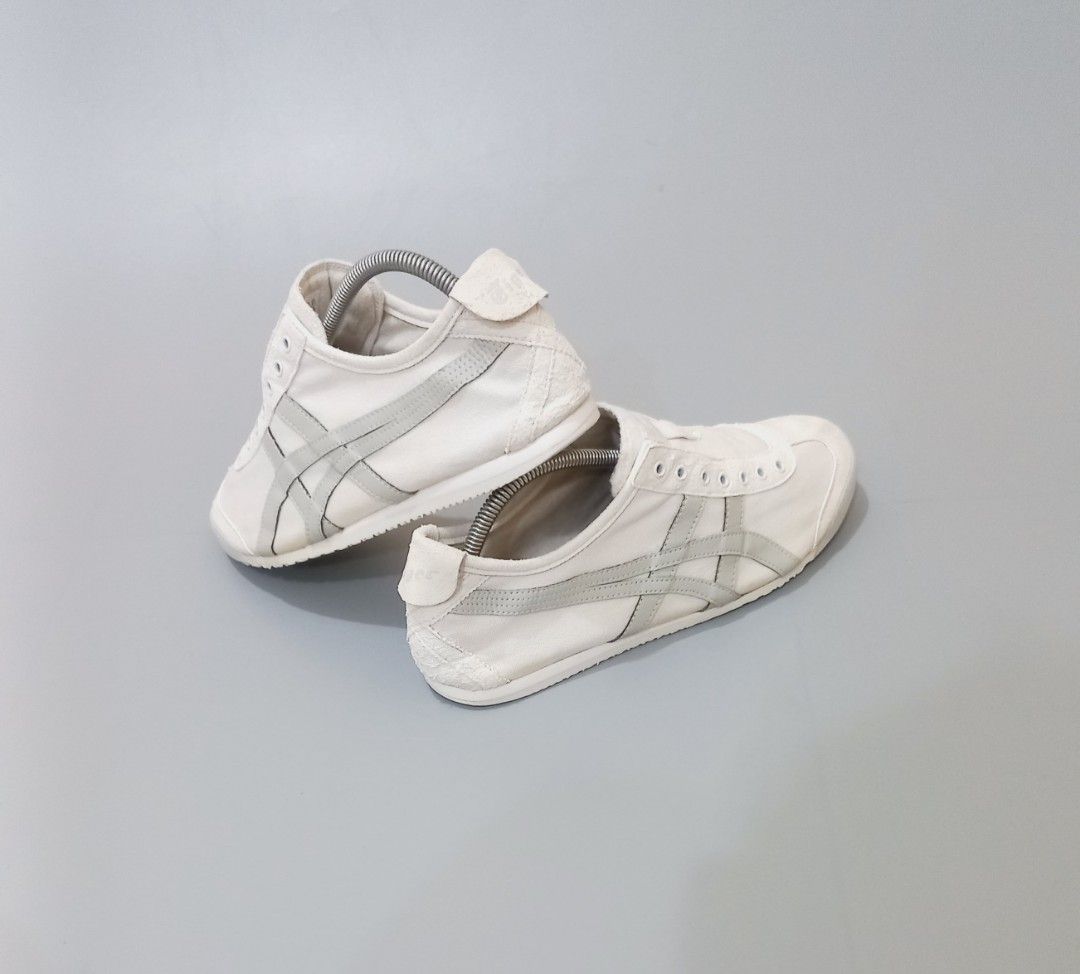 Onitsuka Tiger Mexico 66 Canvas Off-White Grey (Category: Sneakers) located in Cebu City. Submitted by MrLiks_123 (Listing ID 1469252184, Image 2). Description: Onitsuka Tiger Mexico 66 canvas Slip-On sneakers white and grey colorway. Size 9½ us / 43½ eur Used, in great quality condition Cebu Location Dm🙇.