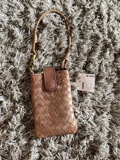 (Category: ) located in . Submitted by amarasluxbag (Listing ID 1469199860, Image 1). Description: .