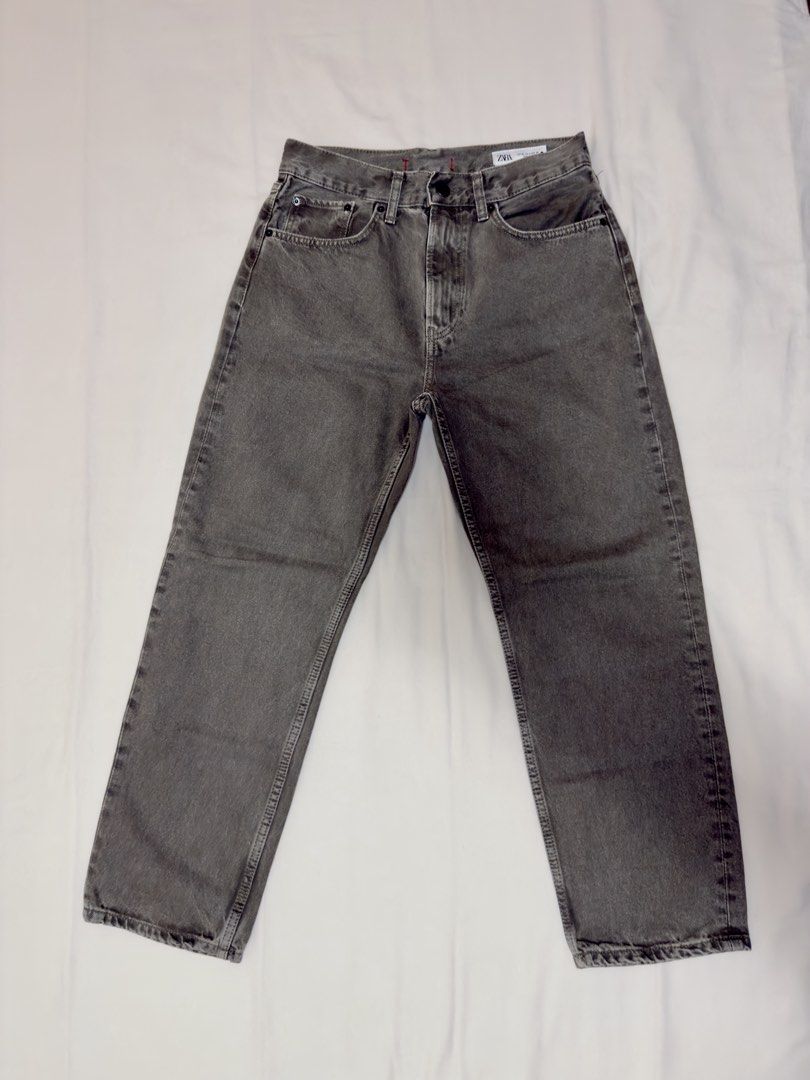 Original MANGO jeans (Category: Jeans) located in Muntinlupa City. Submitted by Preeluhvd (Listing ID 1469177120, Image 3). Description: .