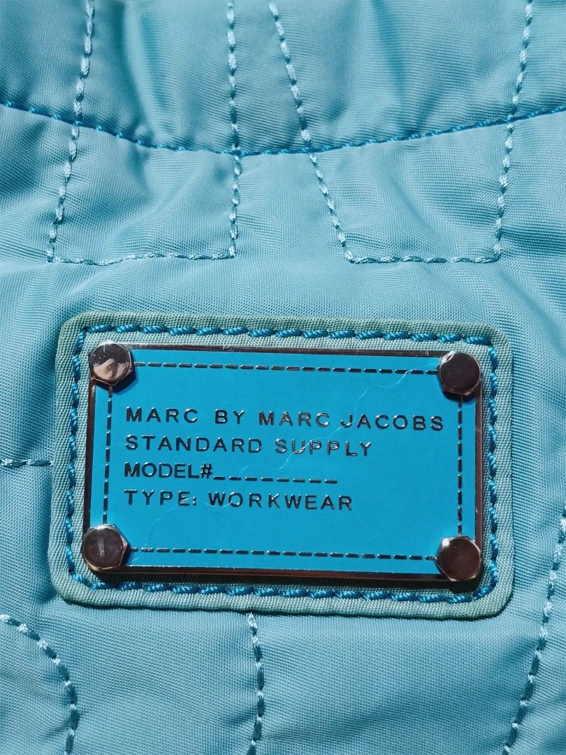 Original MARC JACOBS (Category: Shoulder Bags) located in Cabuyao City. Submitted by secondhand.shop.ph (Listing ID 1469341360, Image 2). Description: Sale❗️Sale❗️Sale❗️ ₱2,299 Original Marc Jacobs preloved Large Pure Nylon 📌First to pay!.