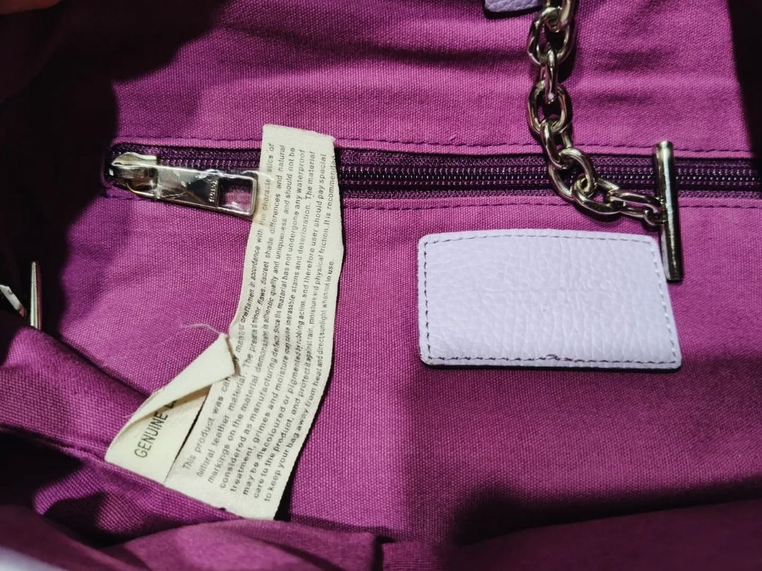 Original RABEANCO (Category: Shoulder Bags) located in Cabuyao City. Submitted by your____lux____shop (Listing ID 1469179266, Image 3). Description: Sale❗Sale❗Sale❗ ₱2,880 Original RABEANCO ALEX Lavander Almost new Large Pure genuine leather 📌First to pay!.