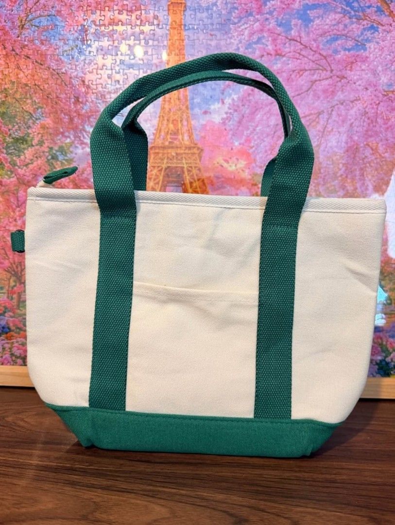 Original Starbucks × PEANUTS Snoopy Canvas Tote Bag (Category: Tote Bags) located in San Juan. Submitted by docpratty (Listing ID 1469179385, Image 3). Description: Cute and collectible Snoopy tote bag, perfect for everyday use, shopping, work, or adding to your PEANUTS collection. From the Starbucks × PEANUTS collaboration, this Snoopy canvas tote bag is in new, never-used condition. It has been kept clean and carefully stored, making it a great