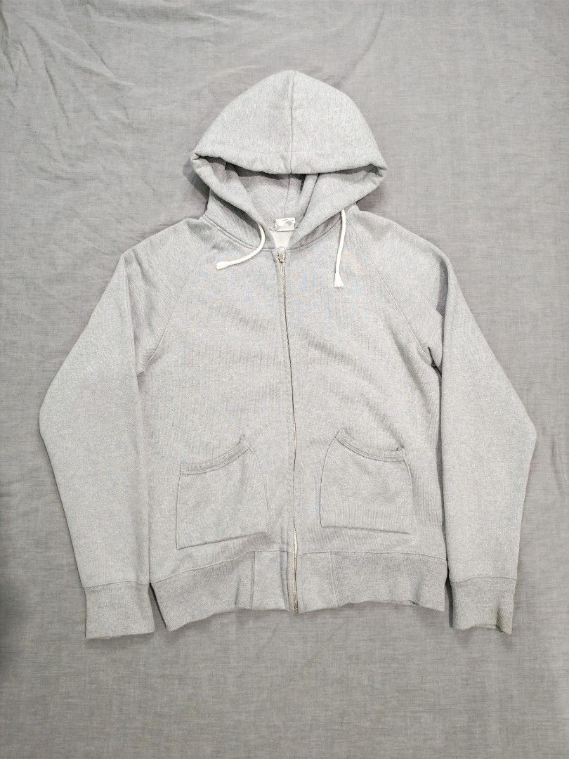 outstanding co zip up hoodie jacket (Category: Coats, Jackets and Outerwear) located in Baguio. Submitted by used_clothing2600 (Listing ID 1469269572, Image 2). Description: Outstanding co zip up hoodie jacket size large good condition width 21.5 length 26 P 680.