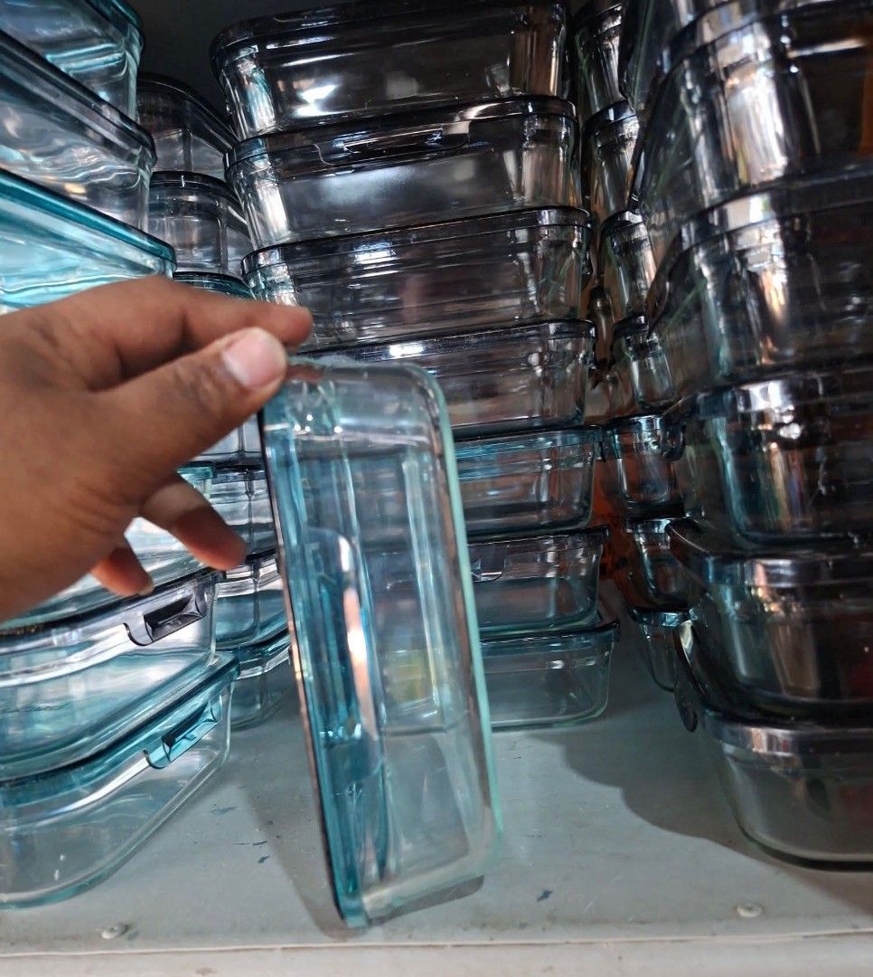 Pack n Range Glass Food Storage Container (Category: Food Organization & Storage) located in Davao. Submitted by lingxu23 (Listing ID 1469227029, Image 2). Description: - Brand: Pack n Range - Color: Teal green tint with clear visibility - Material: Heavy-duty glass with a thick rim - Shape: Square with rounded corners - Design: Stackable for easy pantry organization and storage - Perfect for: Meal prep, food storage, and kitchen organization - A