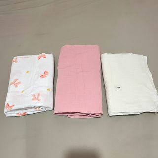 (Kategori: ) berada di . Dikirim oleh need.clothes (ID iklan 1469311870, Gambar 1). Deskripsi: .