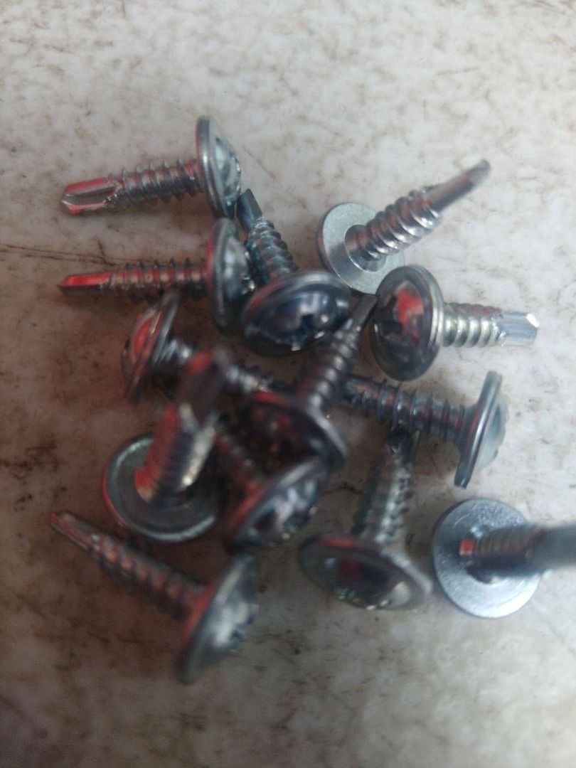 PAN HEAD SCREW 1/2" (Category: Everything Else Others) located in Manila. Submitted by joeyroque09 (Listing ID 1469215443, Image 2). Description: PAN HEAD SCREW 1/2".
