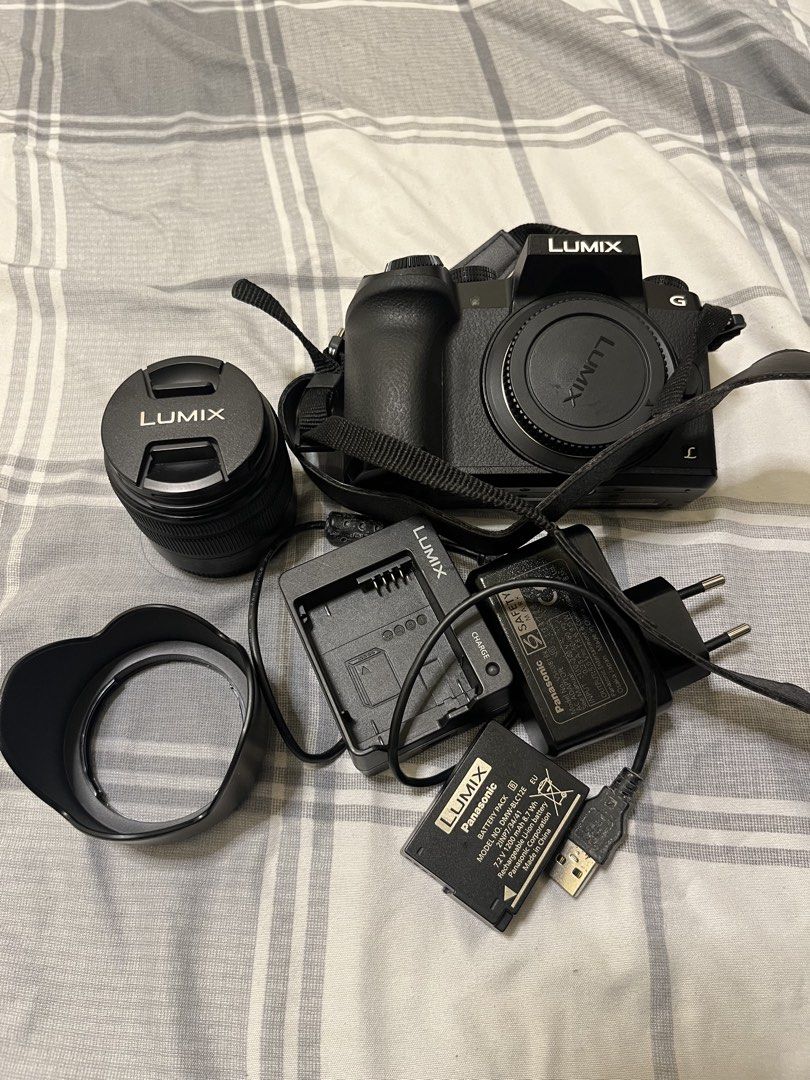 Panasonic Lumix Camera (Category: Cameras) located in Manila. Submitted by syei_ (Listing ID 1469245215, Image 1). Description: 📸 Panasonic Lumix DMC-G7K Selling my Panasonic Lumix DMC-G7K! Perfect for beginners, content creators, vloggers, or photography enthusiasts looking for a great camera for photos and videos. Condition: * Good as new, barely used Inclusions: * Lumix Lens (14-42mm) * Lens Hood * Battery * Original Battery Charger * Charger
