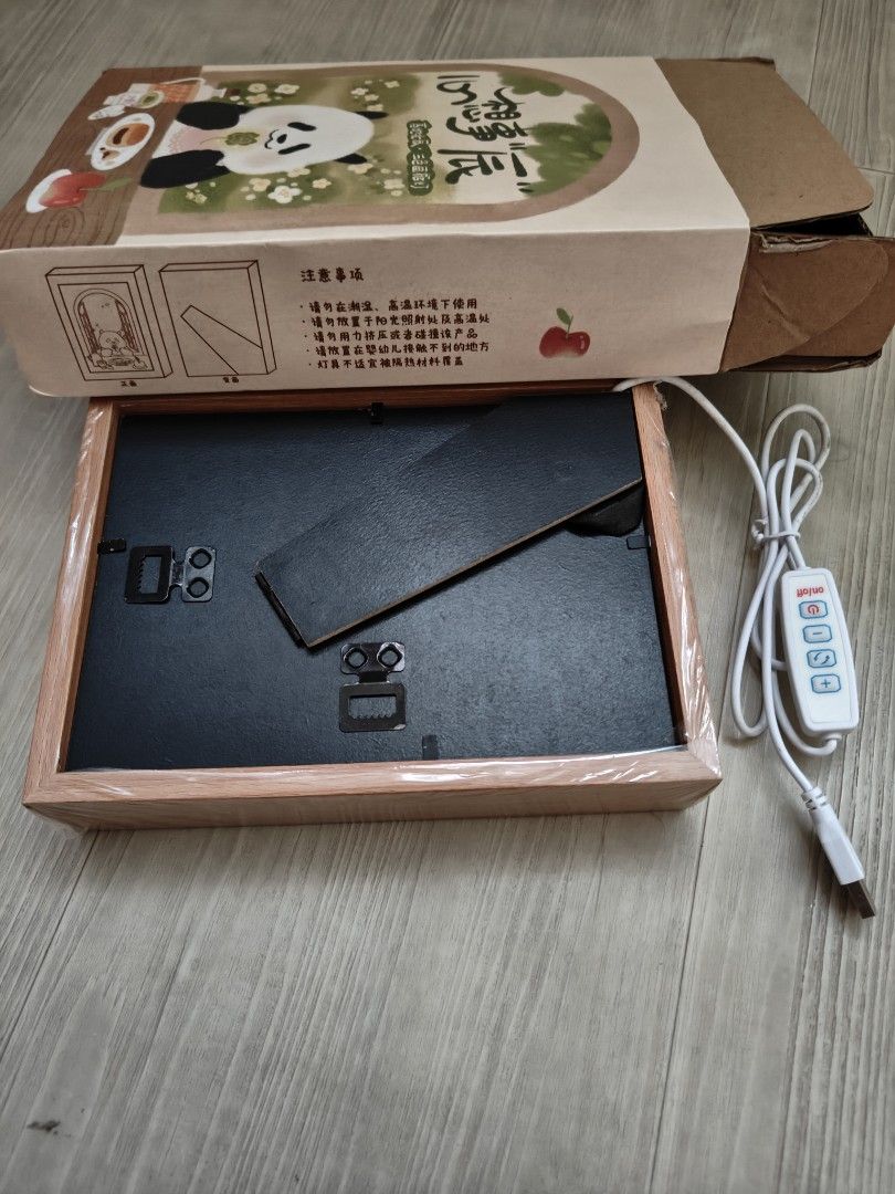 Panda LED Picture Frame Lamp USB Powered, Everything Else on Carousell