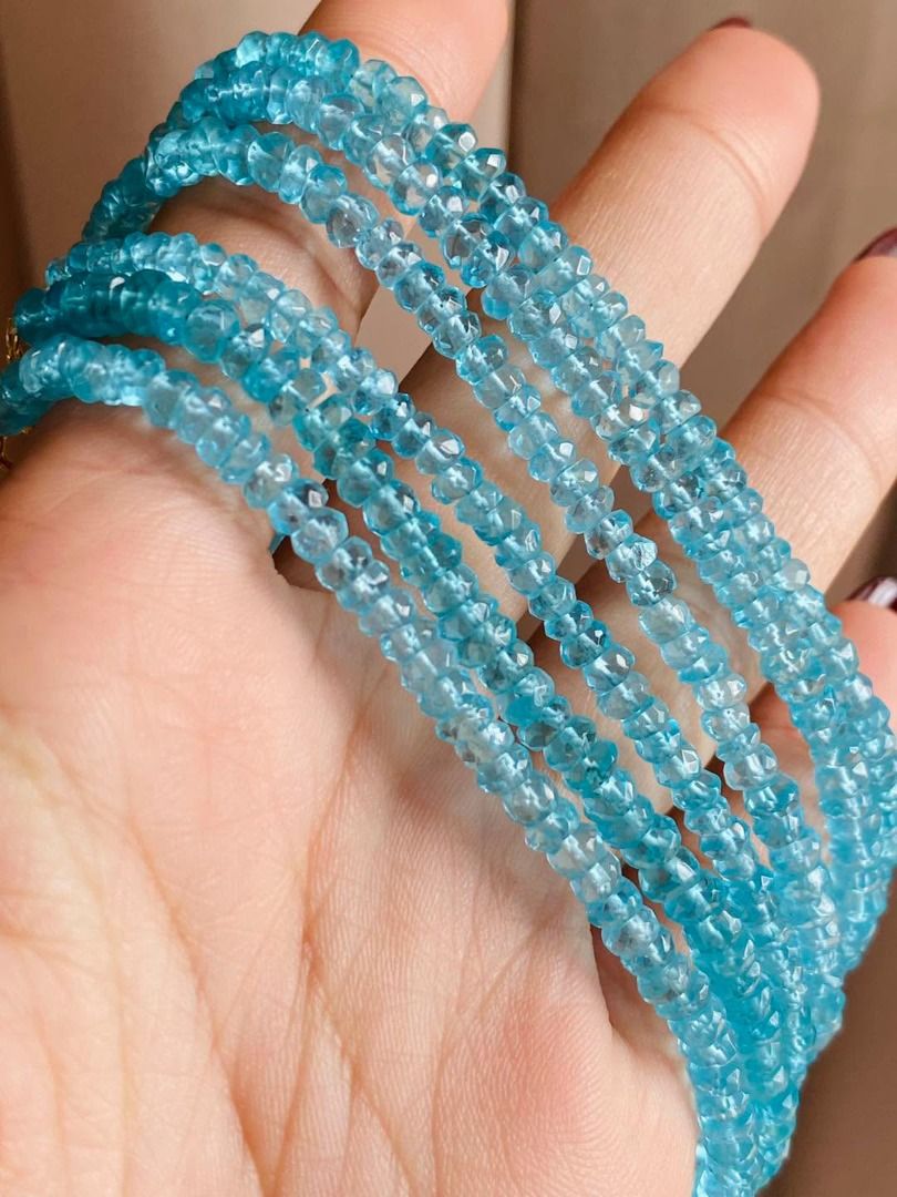 Paraiba Apatite Slider Bracelet (Category: Bracelets) located in Baguio. Submitted by asna_taku (Listing ID 1469256019, Image 3). Description: 💎 Paraiba Apatite Slider Bracelet 💙✨ A captivating pop of ocean blue! Featuring faceted paraiba apatite gemstones in a vibrant turquoise hue, this bracelet catches the light beautifully with every movement. Finished with a yellow gold lock and an adjustable slider design, it’s the perfect blend of refres