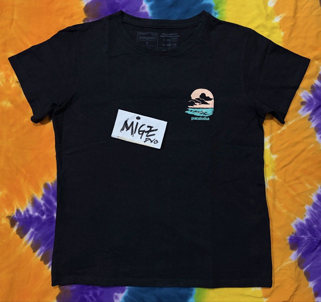 Patagonia Pataloha Honolulu Tee (Category: Shirts) located in Davao. Submitted by juanmigzdvo (Listing ID 1469302413, Image 1). Description: Patagonia Pataloha Honolulu Tee (Womens) Good as New ✅ *Exclusive Store Released* size: Small “18 W x 23 L” Php 950.00 PM for more Inquiry 😀….
