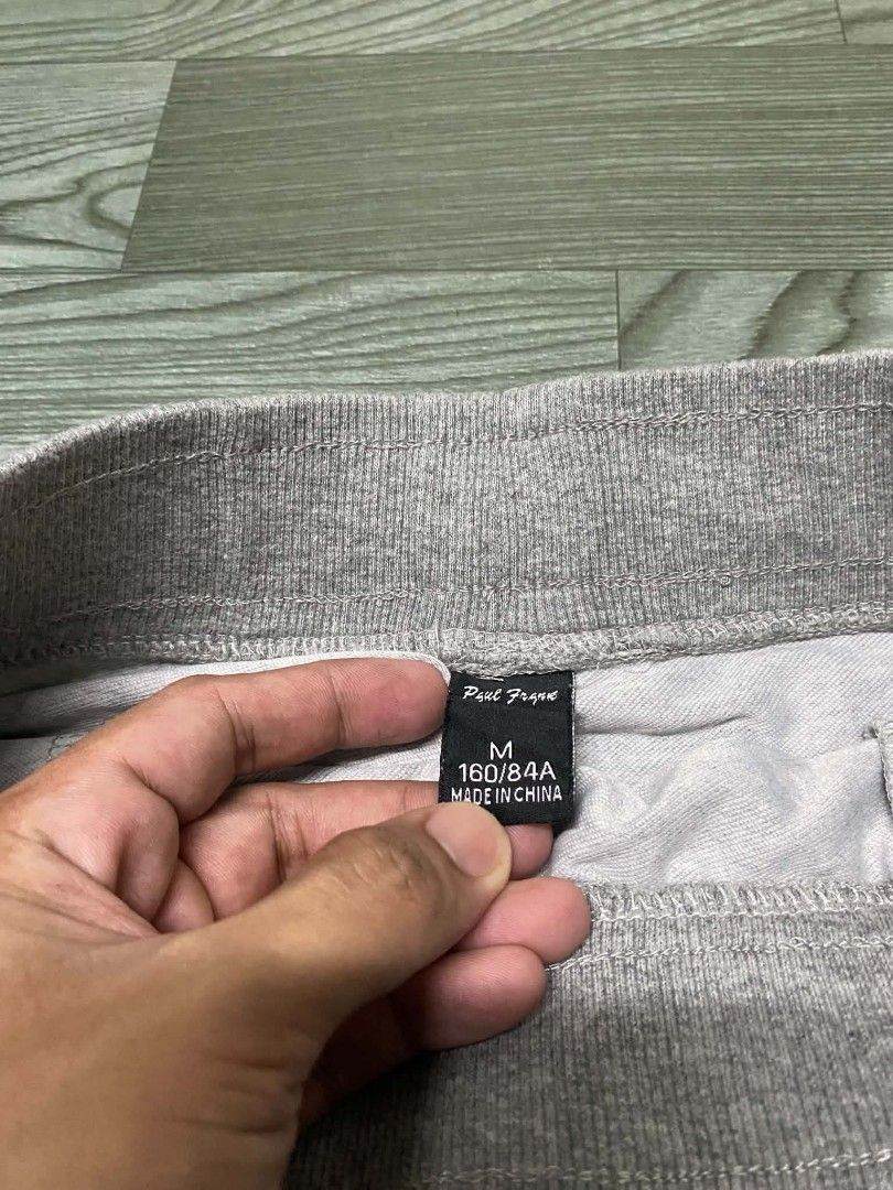 Paul Frank shorts (Category: Shorts) located in Pasig City. Submitted by jstnisidor81288 (Listing ID 1469275660, Image 2). Description: M on tag Excellent condition.