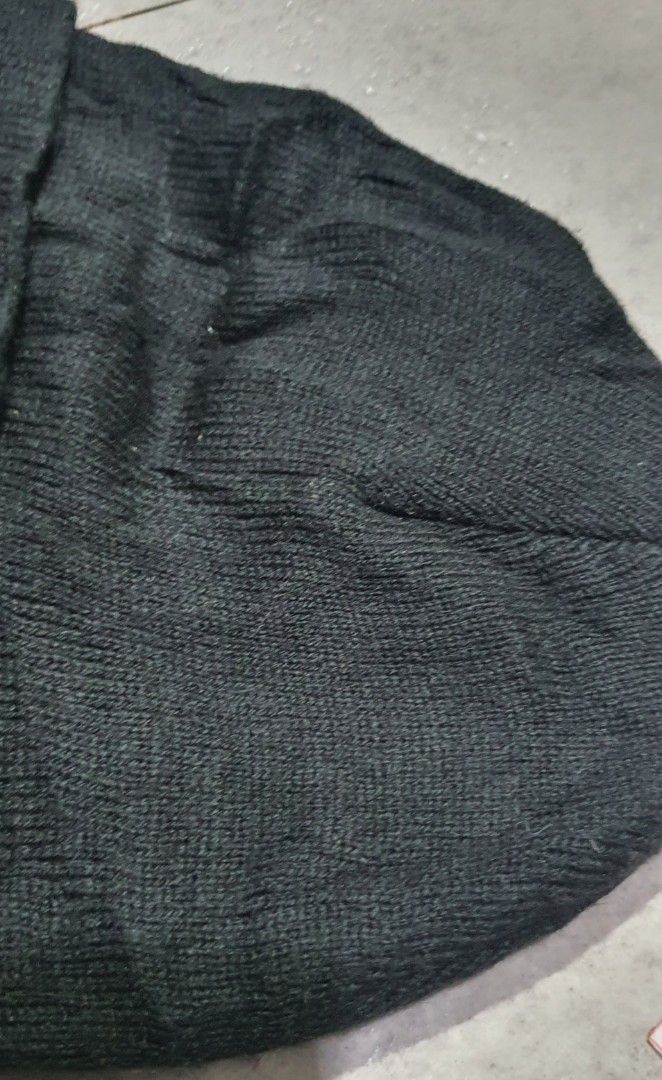 Pendleton Woolen Mills Beanie Black (Category: Beanies) located in Laoag. Submitted by floydg_corpuz22 (Listing ID 1469257174, Image 3). Description: Authentic Pendleton black beanie in warm ribbed knit. Features the classic woven logo patch and 100% acrylic material. Pendleton beanie Os Excellent condition 280+sf .