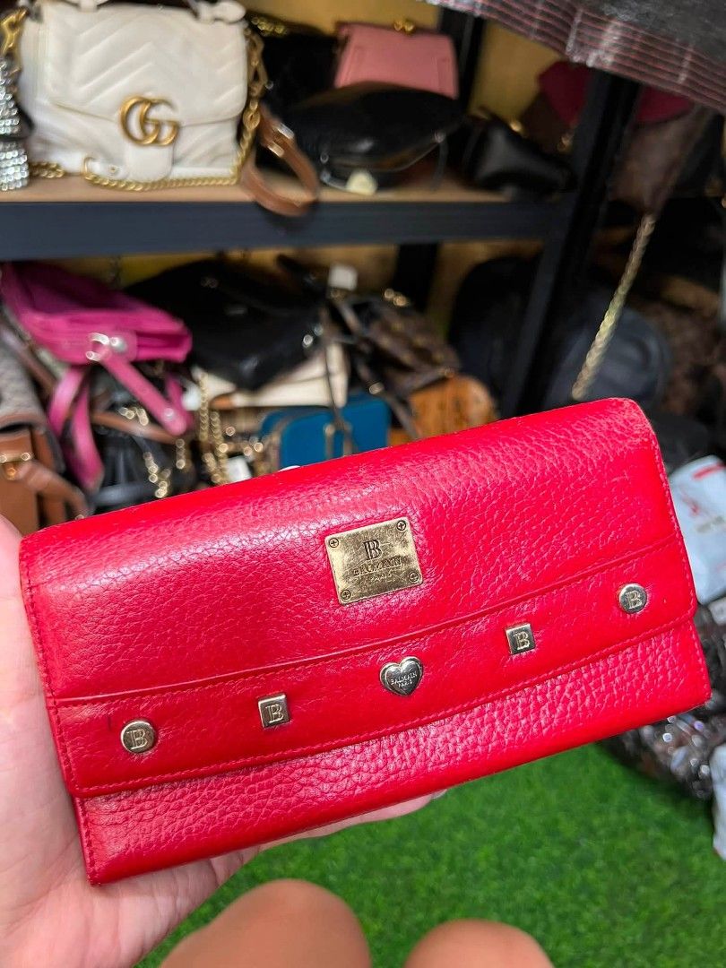 Pierre Balmain Paris rare leather wallet (Category: Wallets & Card Holders) located in Sorsogon. Submitted by ukay_finds9.9 (Listing ID 1469331869, Image 3). Description: accepting counter offer.