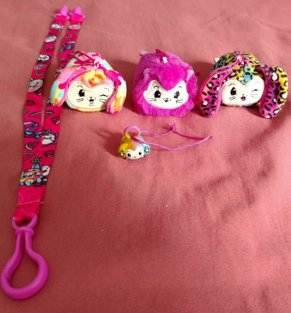 Pikmi Pops Mini Scented Plushie (Category: Plushies & Soft Toys) located in Quezon City. Submitted by gabbys_closet16 (Listing ID 1469167679, Image 2). Description: Pikmi Pops Mini Scented Plushie Pink set 600 Blue set 600 Per set inclusions : lanyard, small charm and 3 mini plushie They are still scented even it is preloved... Take all for only 1000.