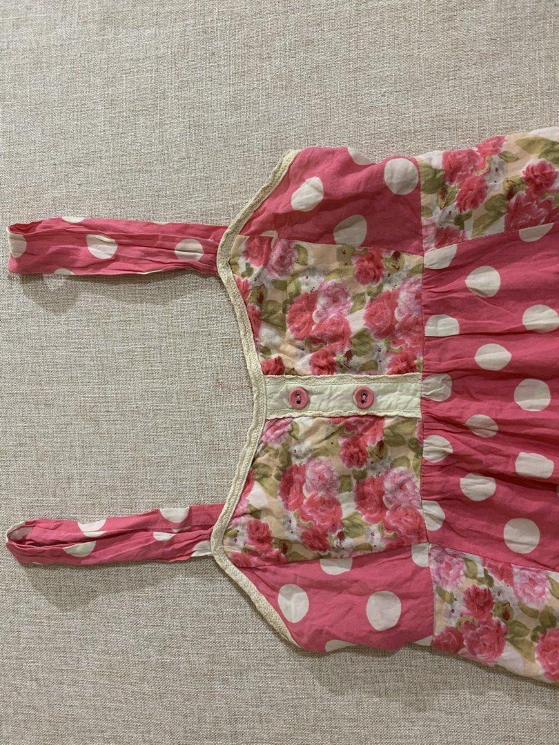 Pink Polka Dot Patchwork Camisole (Category: Sleeveless) located in Manila. Submitted by kiwis.closette (Listing ID 1469330946, Image 2). Description: 🍓 ⋆.˚ | 230 au info : size M - L !! extra :.