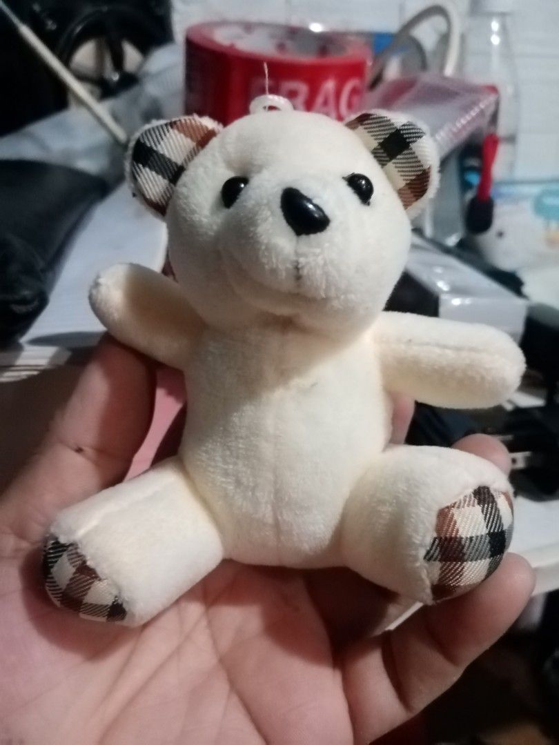 Plush toy (Category: Plushies & Soft Toys) located in Caloocan City. Submitted by 4kidsstore (Listing ID 1469333325, Image 1). Description: .