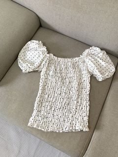 (Category: ) located in . Submitted by shoplovedbya (Listing ID 1469270855, Image 1). Description: .
