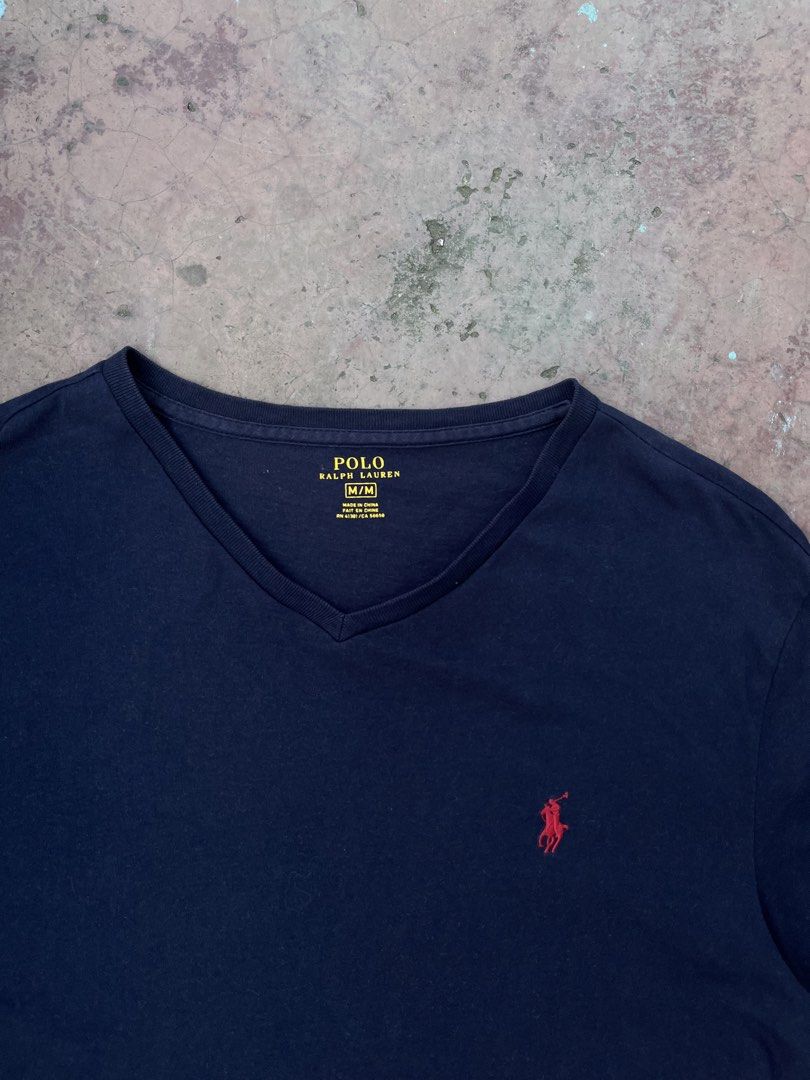 POLO by RL (Category: Tshirts & Polo Shirts ) located in Ipil. Submitted by cris_1999_fire (Listing ID 1469194499, Image 2). Description: Polo by RL Width:21 Length:28 Excellent No issue.