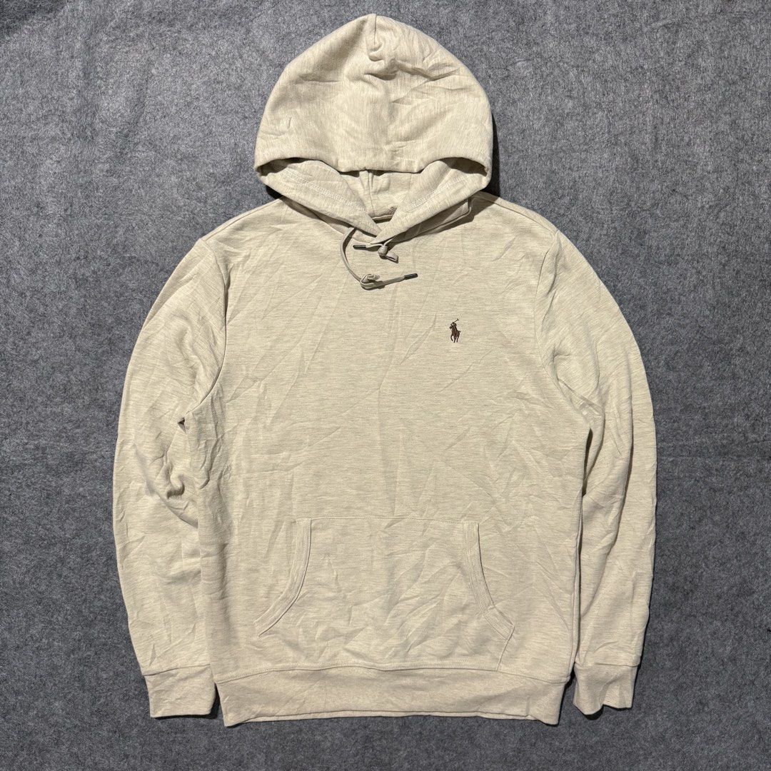 Polo Ralph Lauren (Category: Activewear) located in Zamboanga. Submitted by arganhadjula28 (Listing ID 1469208688, Image 1). Description: Size Large Dimes 22 x 27 Excellent condition Has dot stain Cut neck tag.