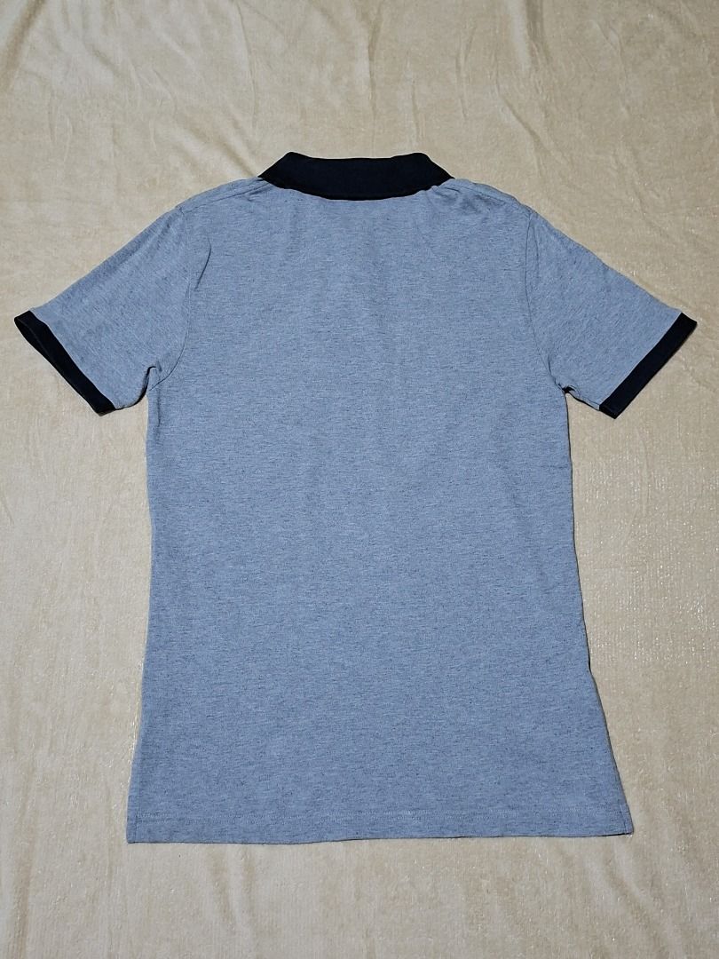 Polo Ralph Lauren Polo Shirt (Medium) (Category: Tshirts & Polo Shirts ) located in Antipolo. Submitted by legit_imported_items (Listing ID 1469226847, Image 2). Description: Kindly read first thank you! Polo Ralph Lauren Polo Shirt Good condition Size: M (Length approx. 29" / Width approx. 18.5") Price: 350 (FIXED) RFS: decluttering Fixed Price *MoP: Metrobank / Gcash *No Reservation *Payment First (first to pay policy) *Nationwide Delivery / Sh